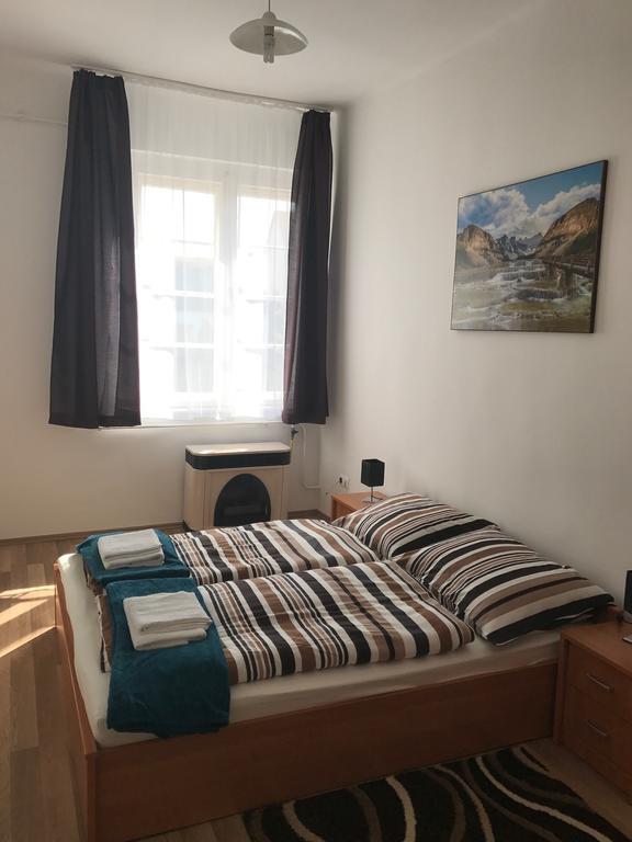 Eva Apartman Miskolc Exterior foto